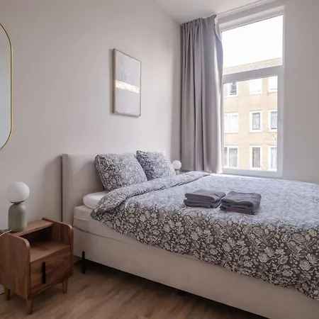 Comfortable 1-bedroom Flat In Διαμέρισμα Ρότερνταμ